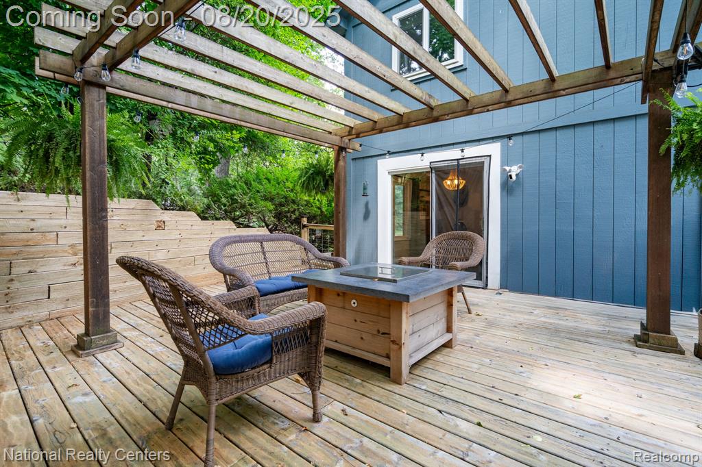 9275 Thendara Boulevard, Clarkston, MI 48348 — Photo 29