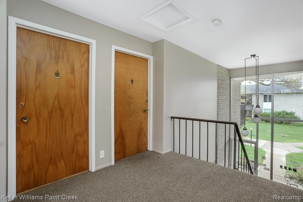 8433 Kennedy Circle, Warren, MI 48093 — Photo 4
