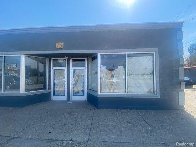 16120 MOROSS Road - Photo 4
