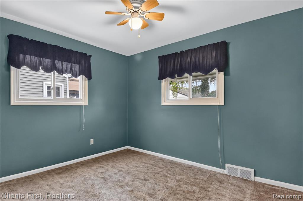 873 Schuman Street, Garden City, MI — Photo 14