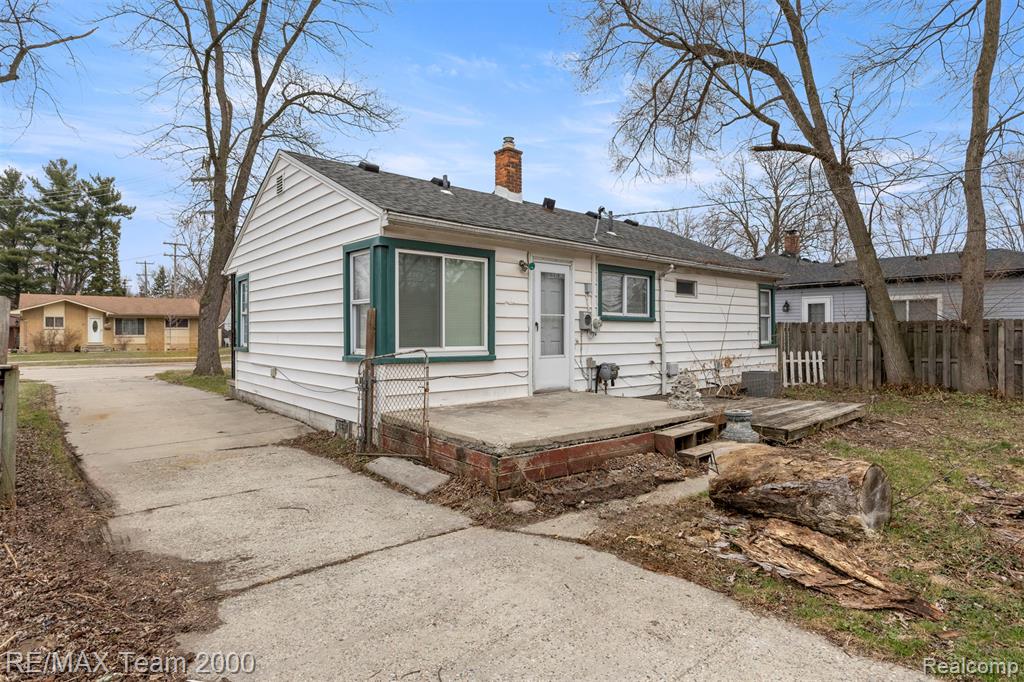 23245 Annapolis Street, Dearborn Heights, MI 48125 — Photo 24