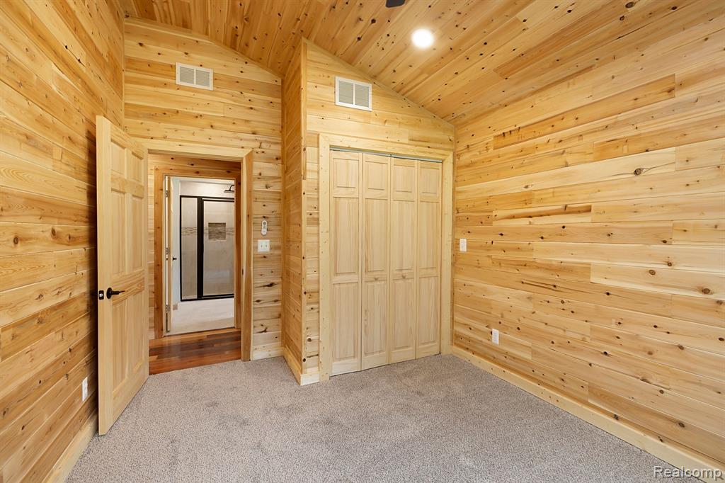 8760 HYNE Road, Brighton, MI 48114 — Photo 16