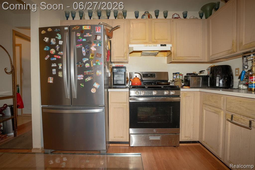4044 Heatherwood Court, Warren, MI 48092 — Photo 8