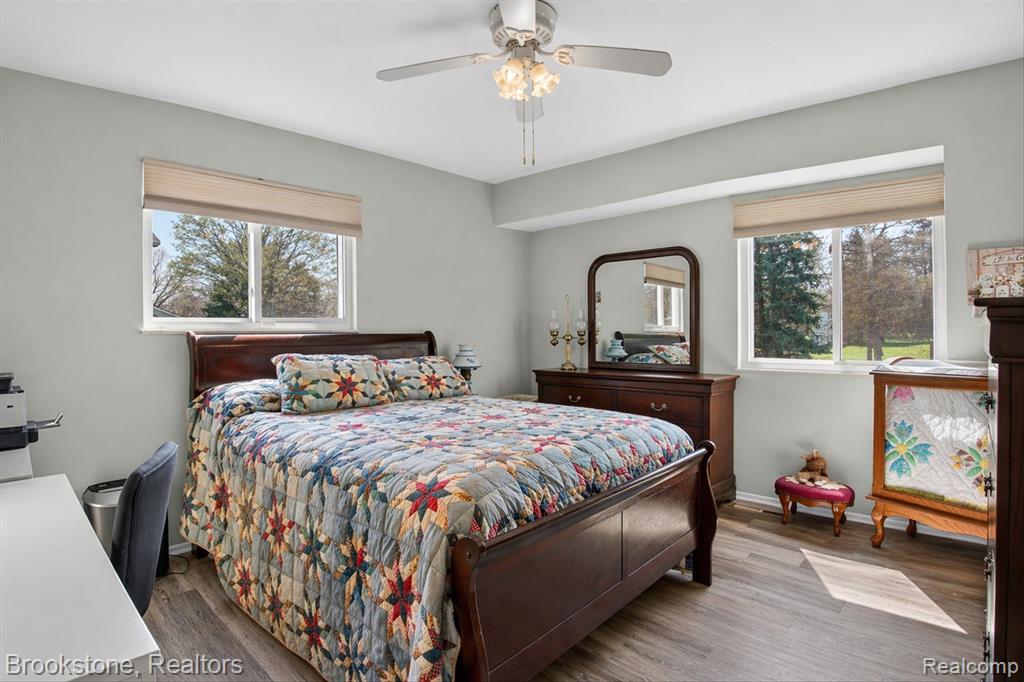 1086 Risecliff Drive, Grand Blanc, MI 48439 — Photo 17