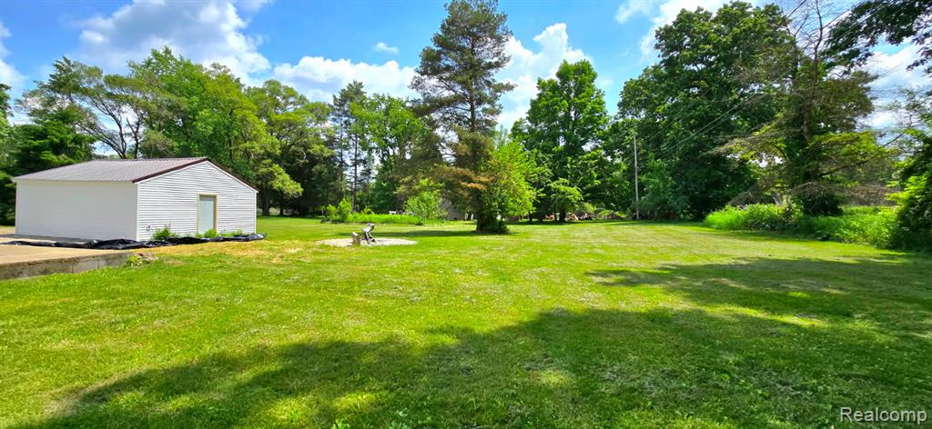 20891 Winifred Court, Pinckney, MI 48169 — Photo 19