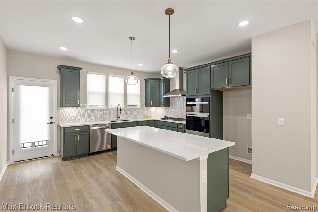 43091 Atwood Avenue 48 NE Atwood Avenue NE, 48, Novi, MI — Photo 8