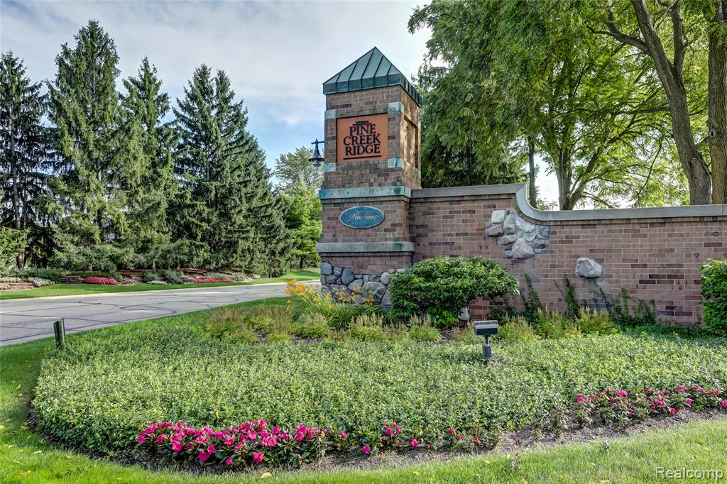 5483 Lake Ridge Drive, Brighton, MI 48116 — Photo 66