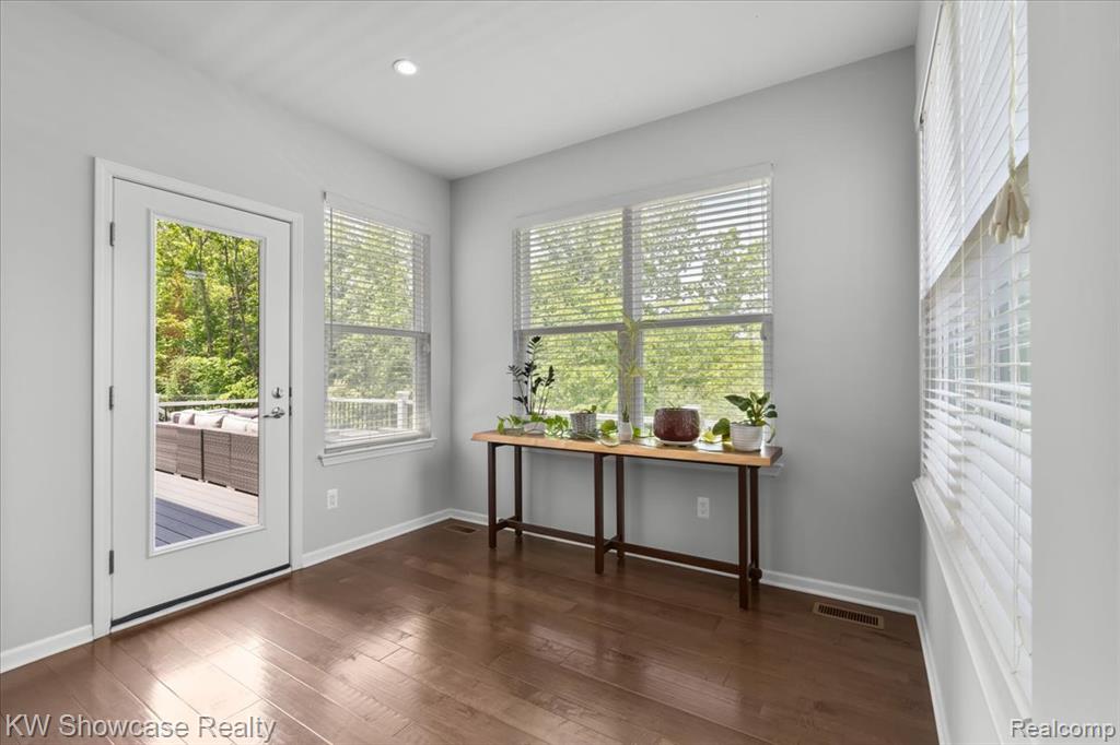 41775 Steinbeck Glen, Novi, MI 48377 — Photo 17