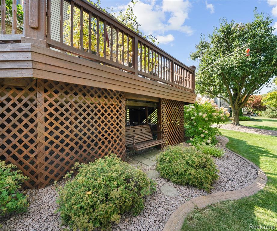 49068 Poppleton Court, Canton, MI 48187 — Photo 95