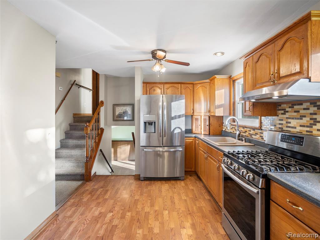 845 Harry Paul Drive, Lake Orion, MI 48362 — Photo 13