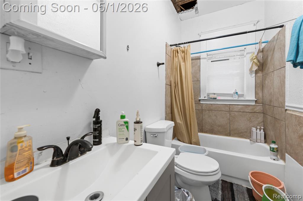 2143 Trowbridge Street, Hamtramck, MI 48212 — Photo 11