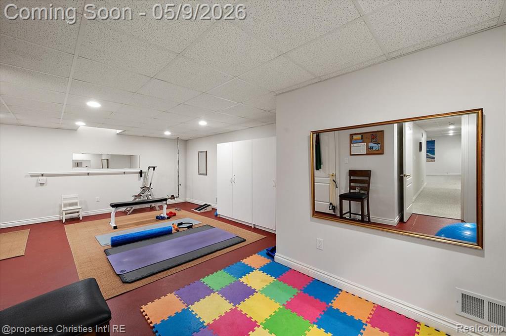 4145 Chatfield Lane, Troy, MI 48098 — Photo 45