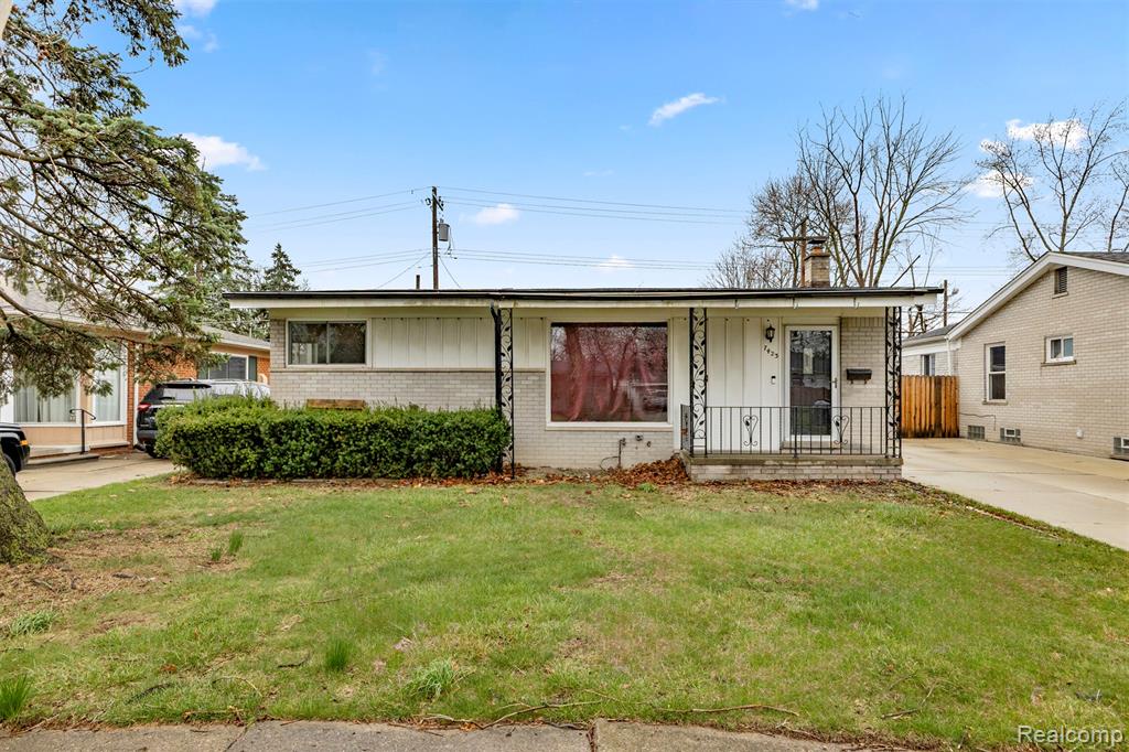 7423 Amboy Street, Dearborn Heights, MI 48127 — Photo 3