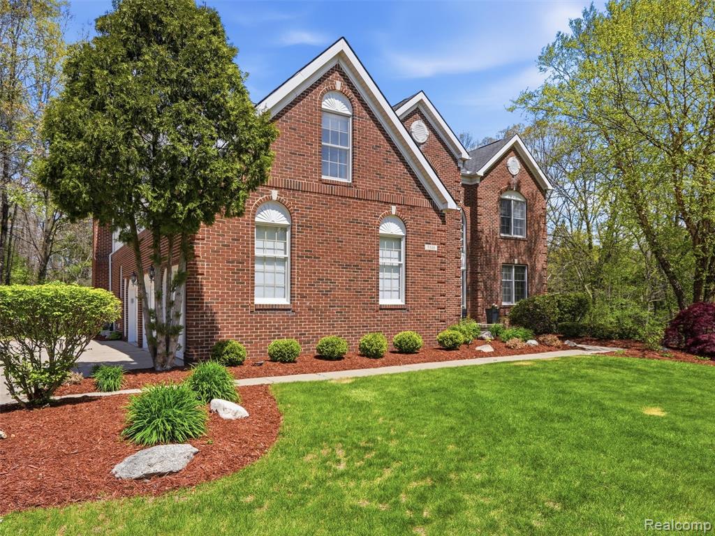 5318 Glenwood Creek, Clarkston, MI 48348 — Photo 3