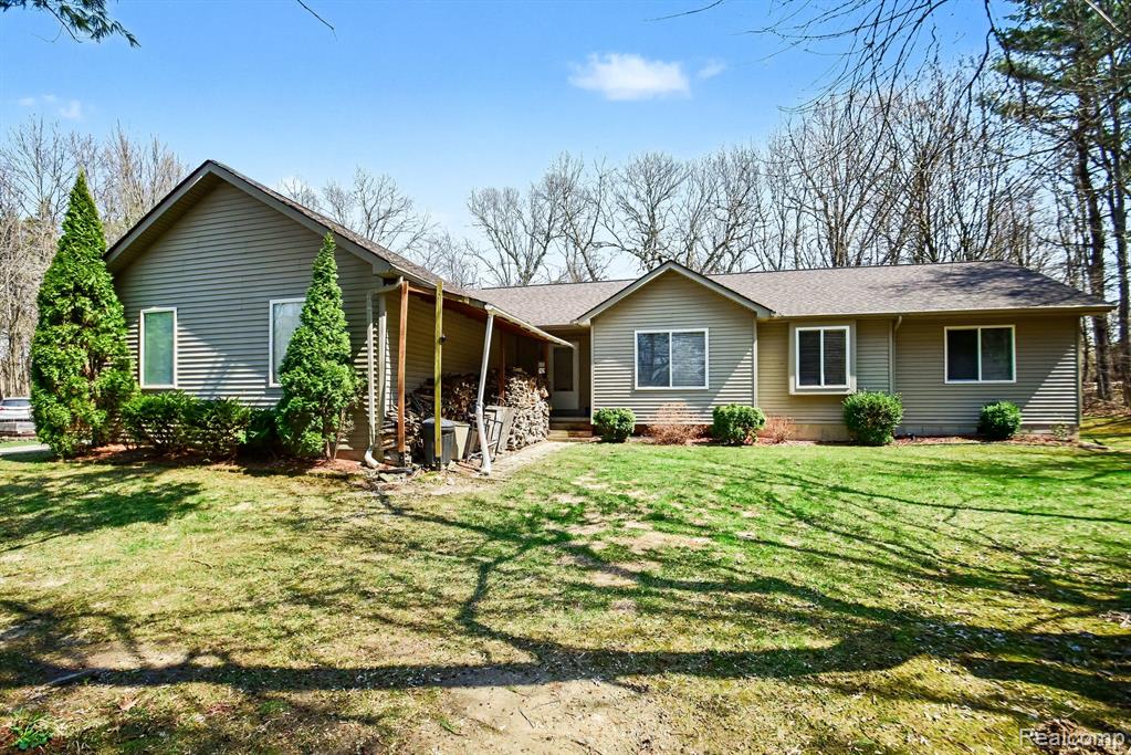 895 Orion Road, Lake Orion, MI 48362 — Photo 22