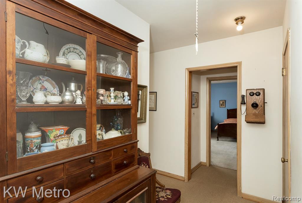 49151 RIDGE Court, Northville, MI 48168 — Photo 8