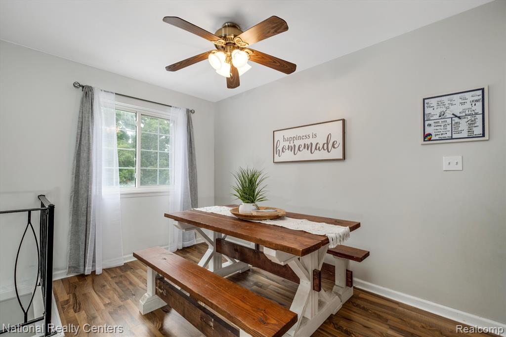 38159 SHERWOOD Street, Westland, MI — Photo 6