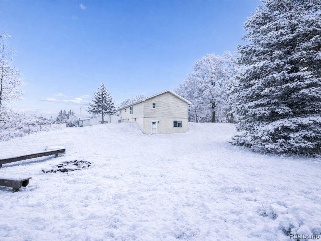 4599 Wheeler Road, Fowlerville, MI 48836 — Photo 30