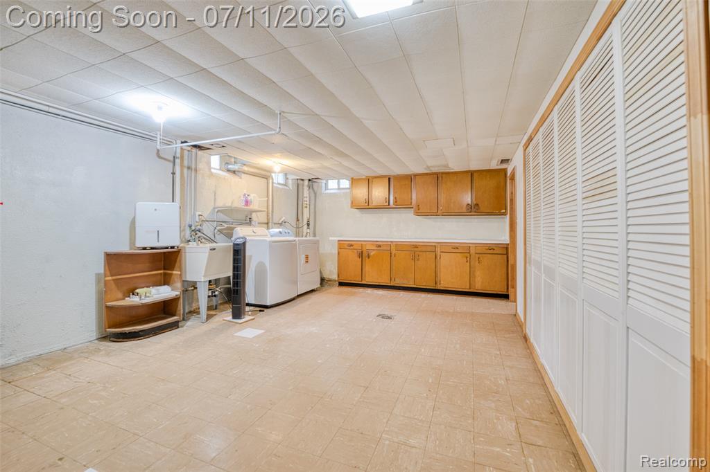 6970 Wing Lake Road, Bloomfield Hills, MI 48301 — Photo 31
