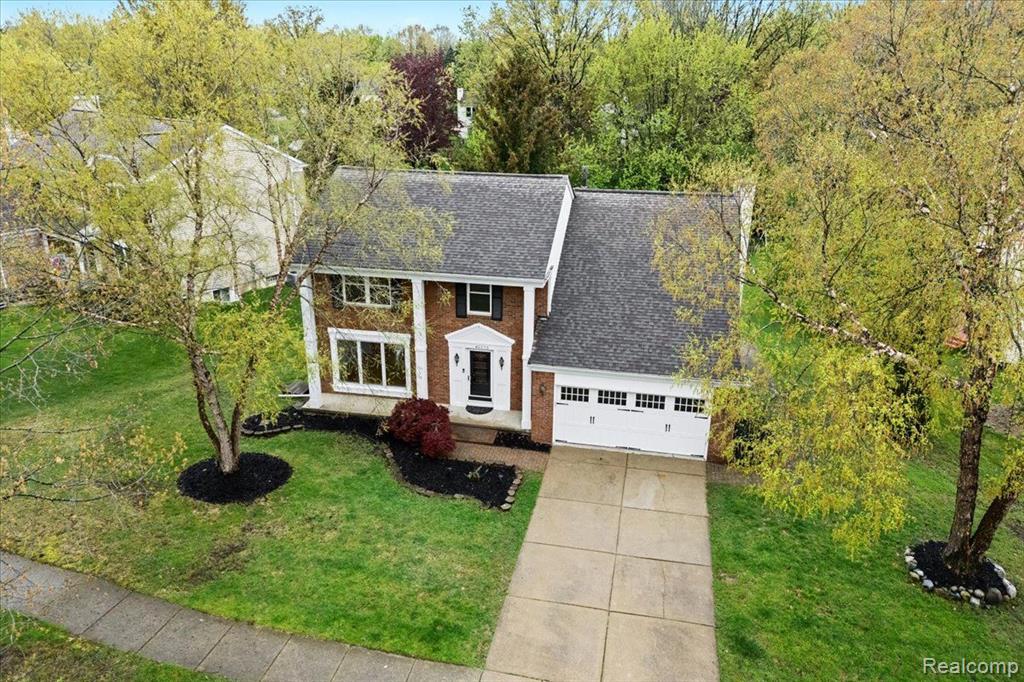 45273 Yorkshire Drive, Novi, MI — Photo 38