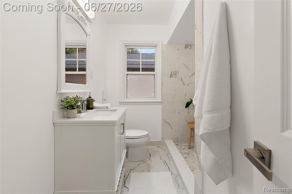21235 River Road, Grosse Pointe Woods, MI 48236 — Photo 26