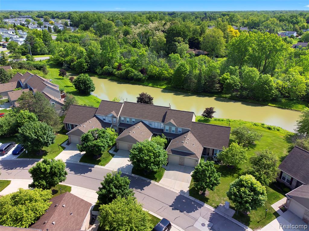 4093 Hunters Circle E, Canton, MI 48188 — Photo 29