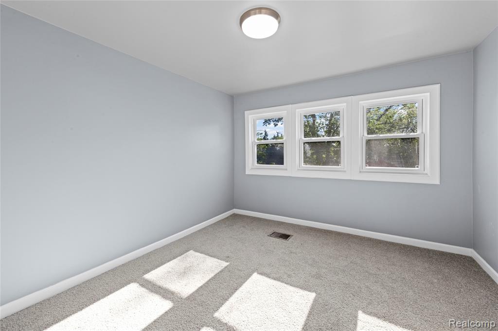 19421 Eureka Street, Detroit, MI 48234 — Photo 28