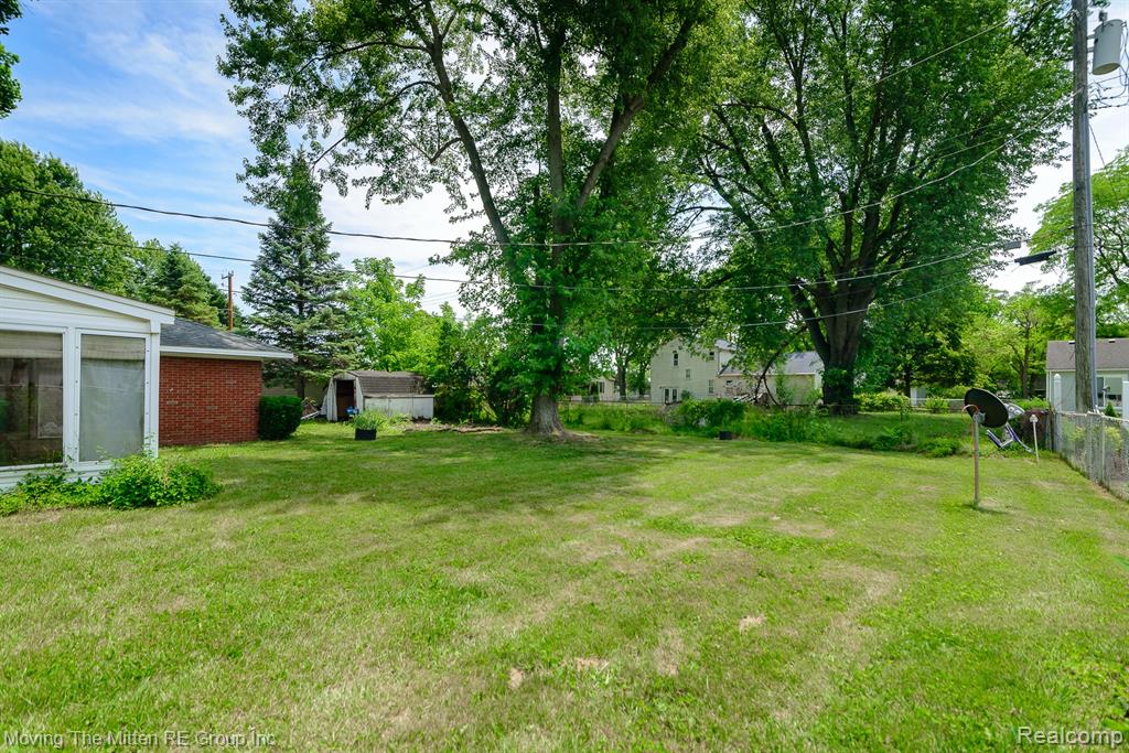 57 W Spencer Street, Van Buren, MI 48111 — Photo 22