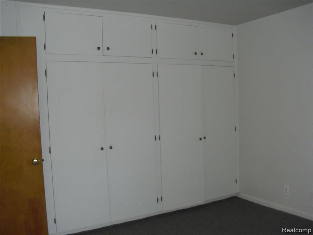 769 St. Clair, Grosse Pointe, MI 48230 — Photo 7