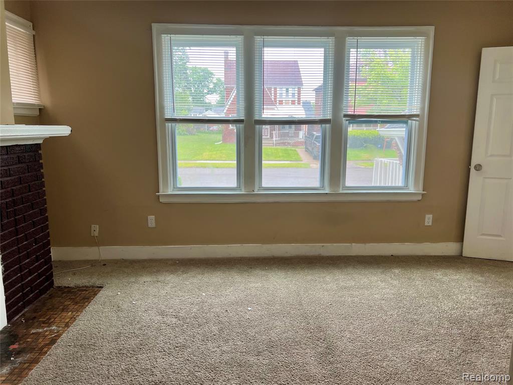 8887 Sorrento Street, Detroit, MI 48228 — Photo 5