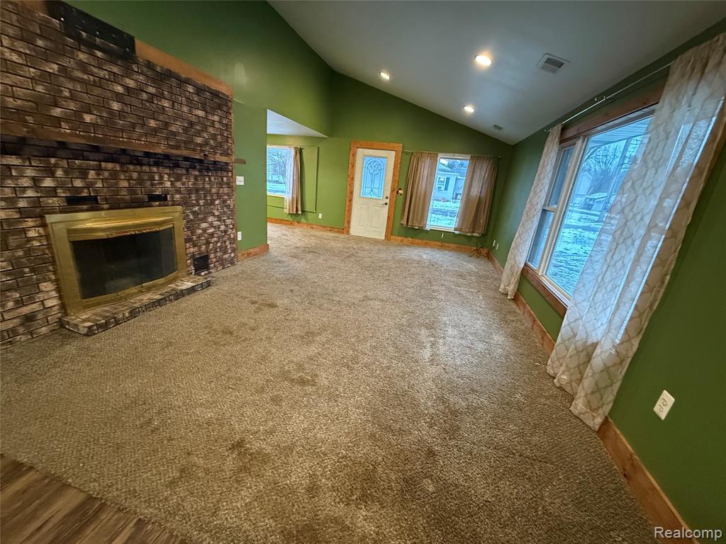 609 S Wood Street, Chesaning, MI 48616 — Photo 3