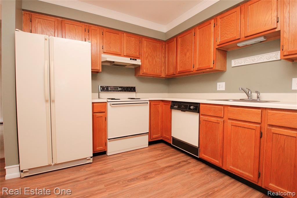 480 Baldwin Avenue, Rochester, MI 48307 — Photo 2