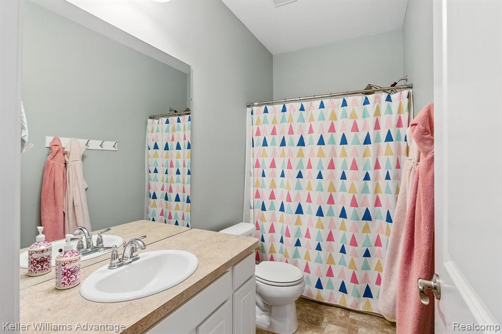 3121 BELLE TERRE, Commerce Twp, MI 48382 — Photo 6