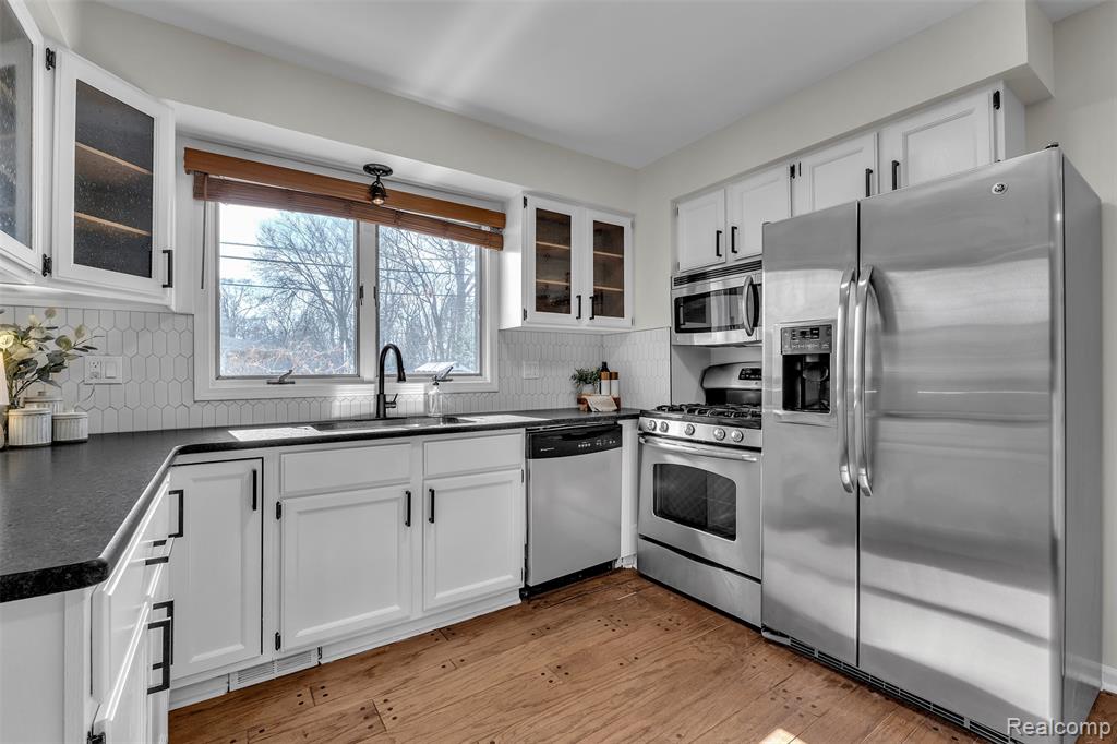 15 Lana Court, 7, Mount Clemens, MI 48043 — Photo 24