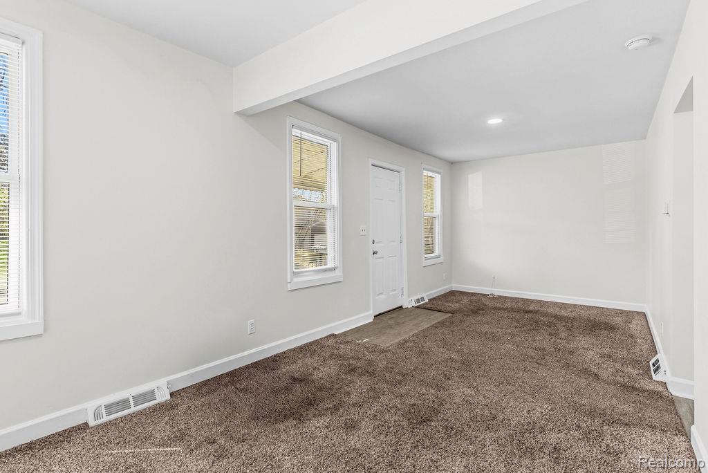 503 Bloomfield Avenue, Pontiac, MI 48341 — Photo 9