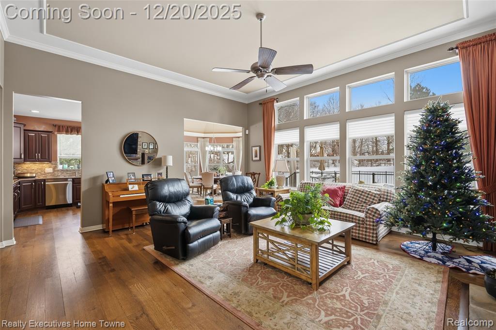 63072 S Plantation Court, Washington, MI 48095 — Photo 10