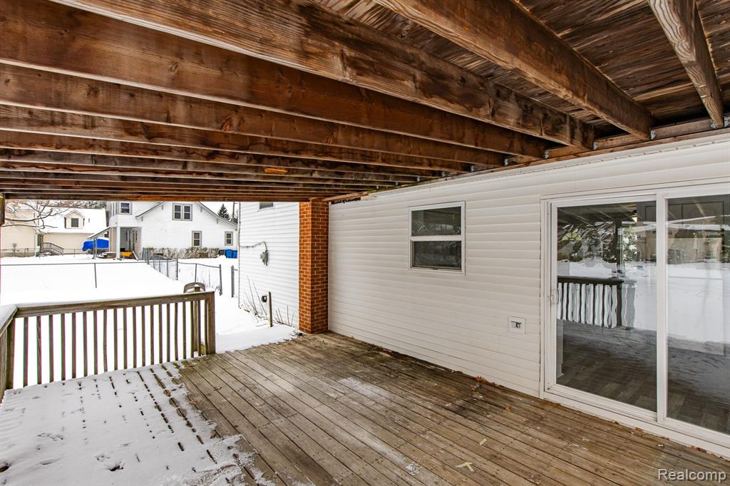 6445 Pontiac Lake Road, Waterford, MI 48327 — Photo 38