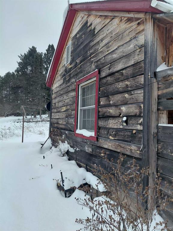 614 Coolidge Avenue, Iron River, MI 49935 — Photo 3