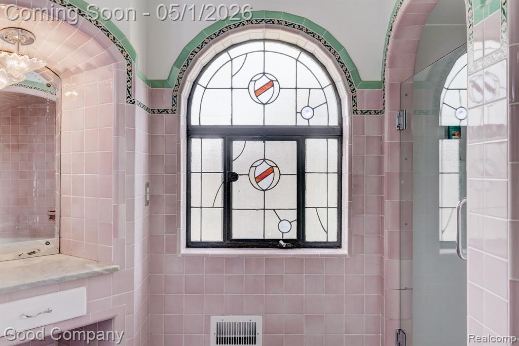 18264 San Juan Drive, Detroit, MI 48221 — Photo 32