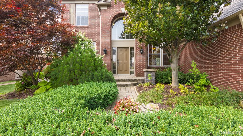 7164 MILLROCK Avenue, Shelby Twp, MI 48317 — Photo 40