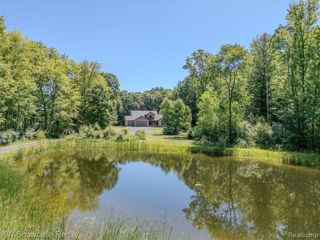 9246 WHITE Road, Linden, MI 48451 — Photo 8