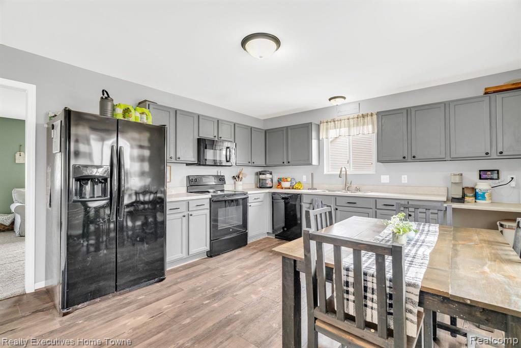 4209 TRISTEN Avenue, Fort Gratiot, MI 48059 — Photo 8
