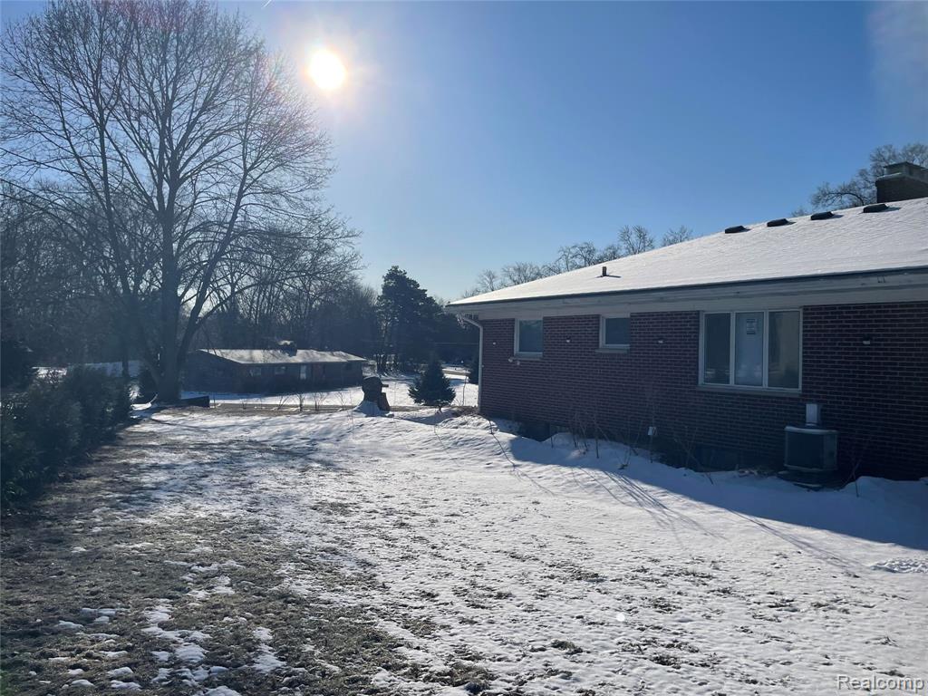 3443 Nichols Road, Auburn Hills, MI 48326 — Photo 92