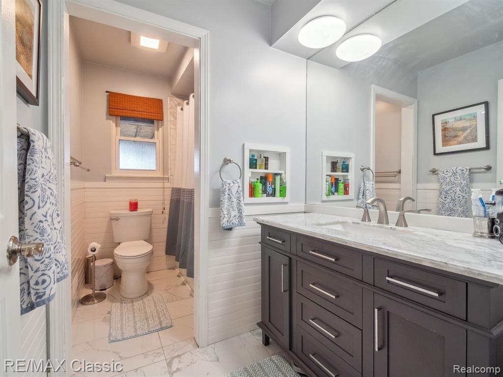 39737 BART Street, Canton, MI 48187 — Photo 21