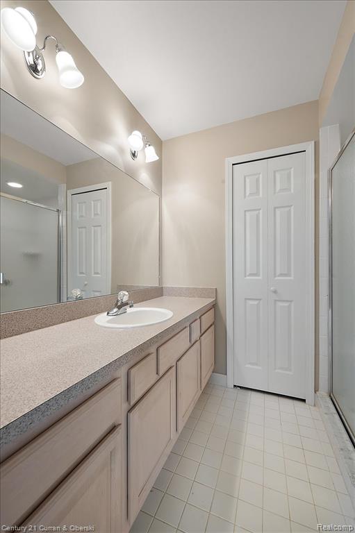 52179 Sawmill Creek Drive, Macomb, MI 48042 — Photo 28