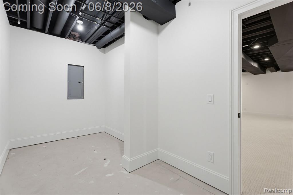 503 GIRARD Avenue, Royal Oak, MI 48073 — Photo 77