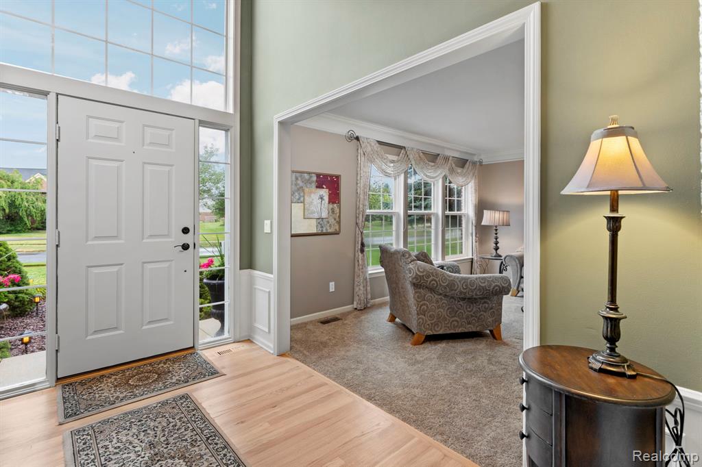 393 Pleasant Ridge Drive, Canton, MI 48188 — Photo 12