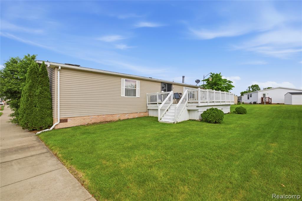 9857 Rembrandt Way, Fenton, MI 48430 — Photo 49