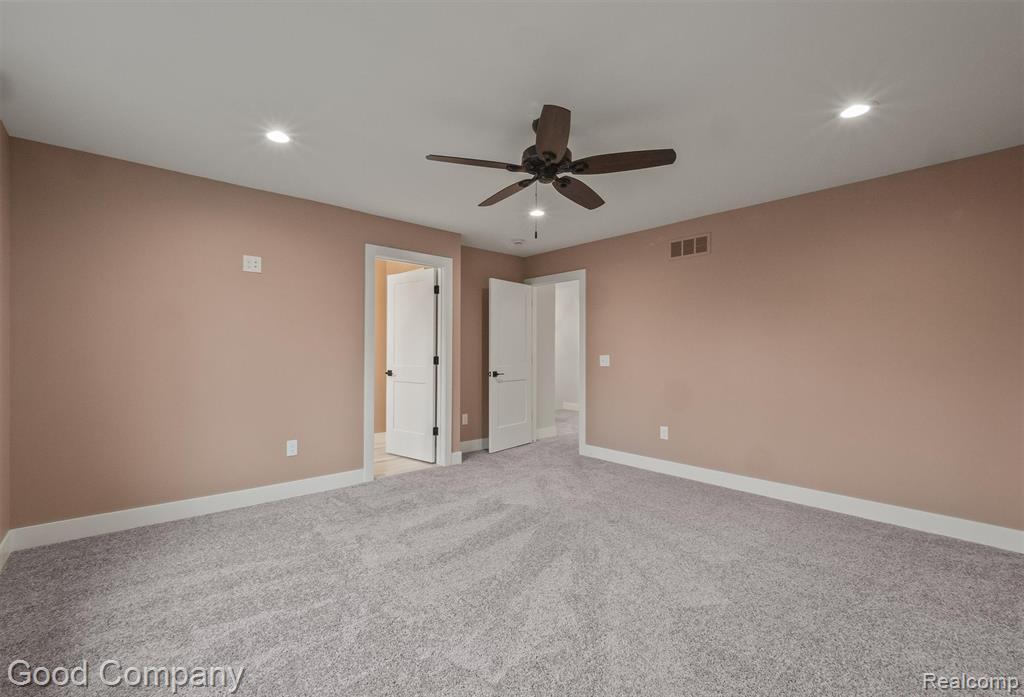 640 Sunnybeach Drive, White Lake, MI — Photo 19