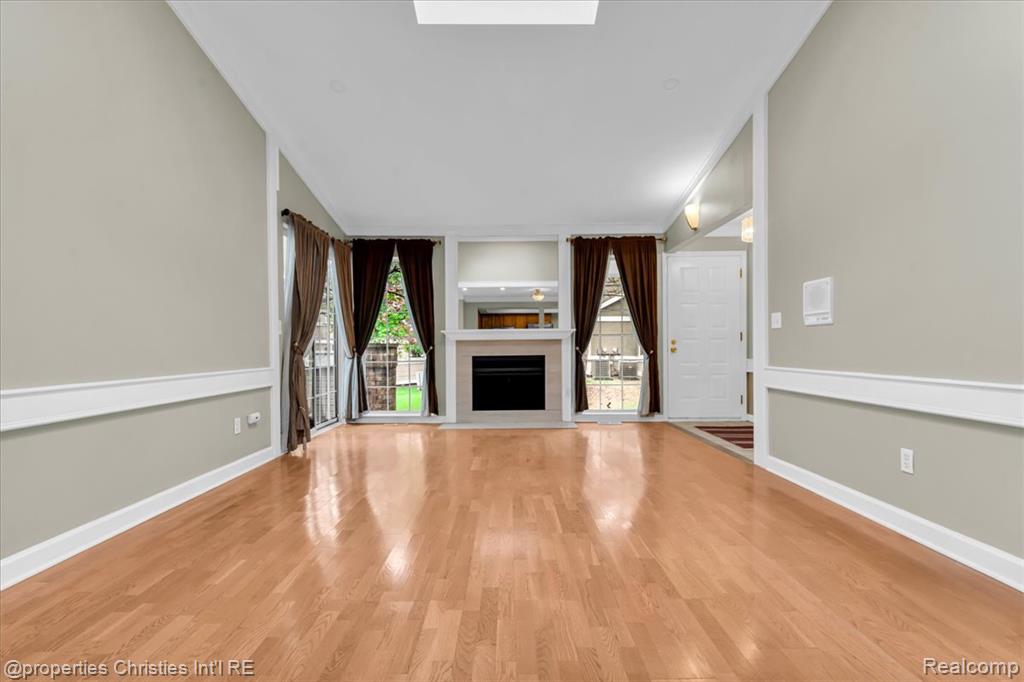 6651 Hearthside Court, West Bloomfield, MI — Photo 4